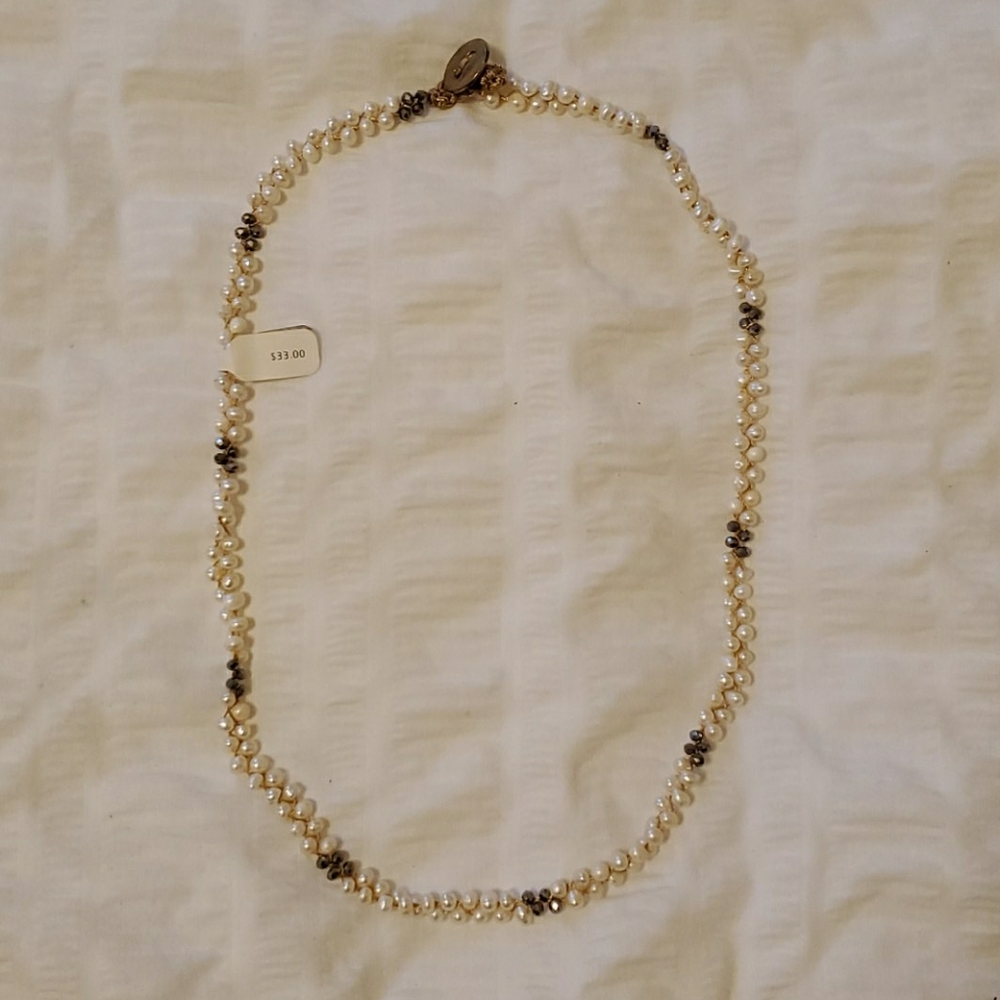 Pearl beaded necklace